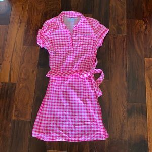 Pink & white Vineyard Vines coverup